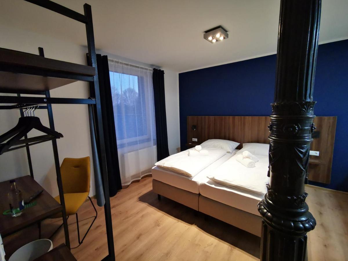 Hotel Zu Freunden 햄 외부 사진